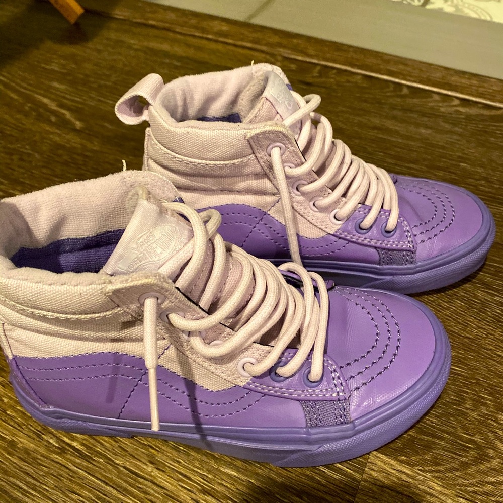 Girls purple Vans high tops